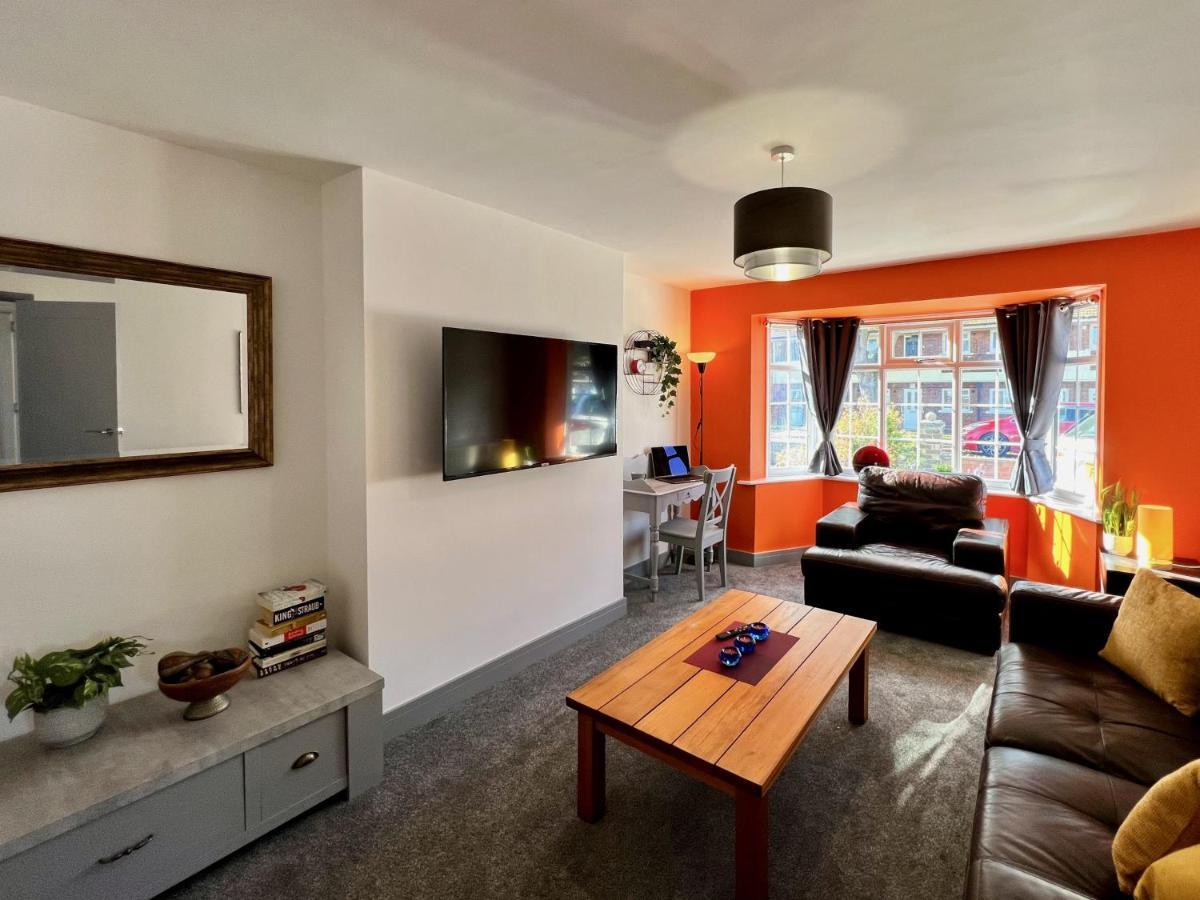Curzon House One - Great For Contractors Or Family Holidays Cleethorpes Buitenkant foto