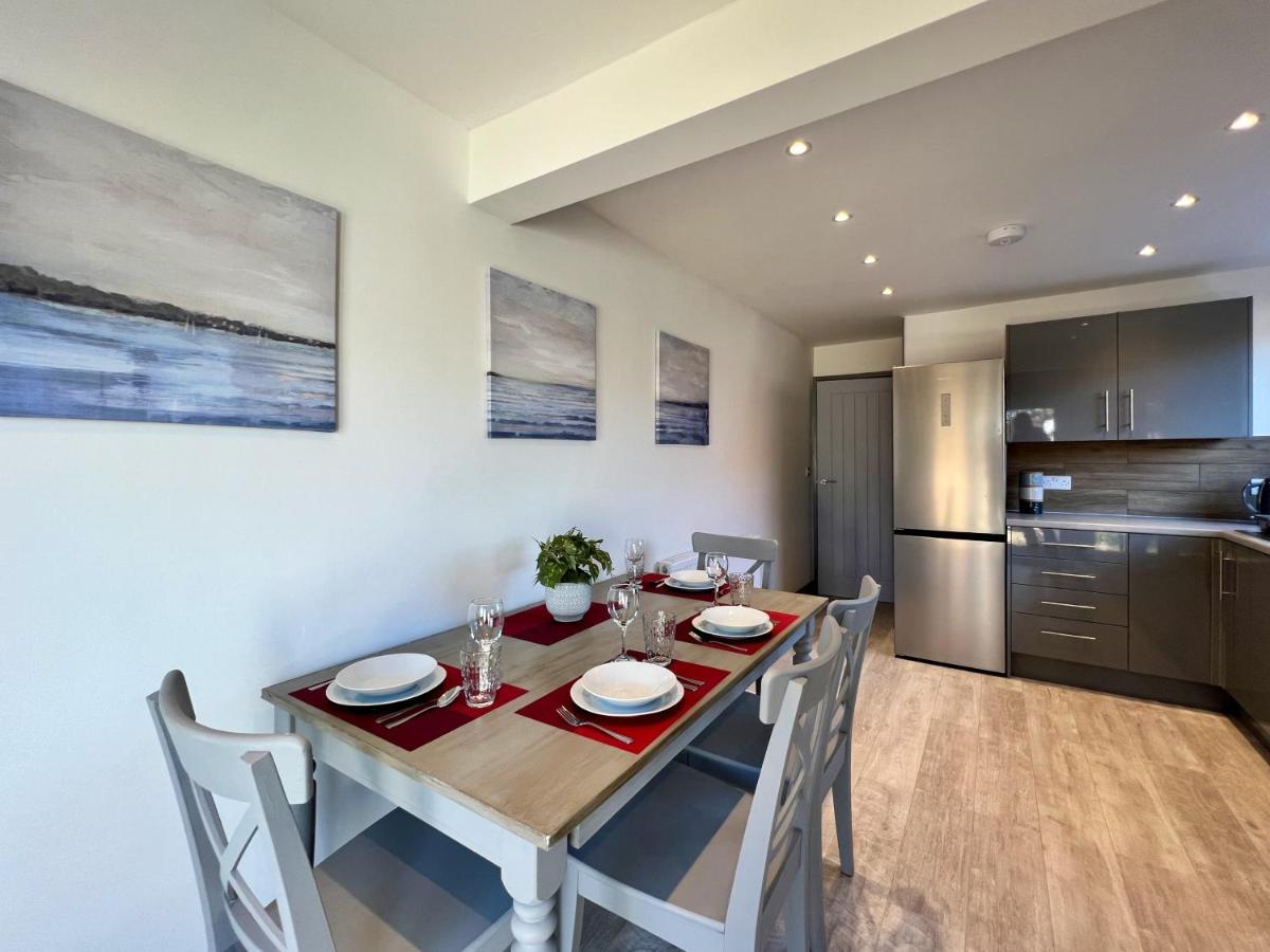 Curzon House One - Great For Contractors Or Family Holidays Cleethorpes Buitenkant foto